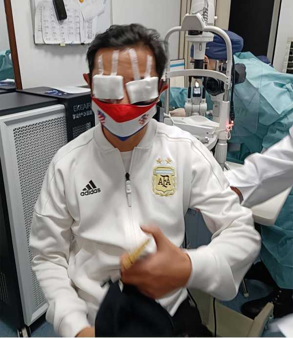 歌手罗中旭现状:双眼被足球踢中受伤!吓人