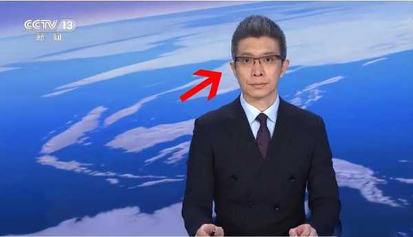 导播切错镜头 新闻联播朱广权一脸慌乱
