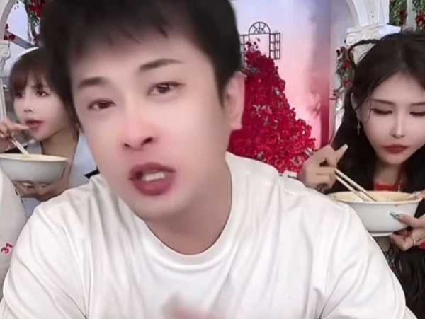 辛巴还在直播吗?5分钟卖超千万件螺蛳粉