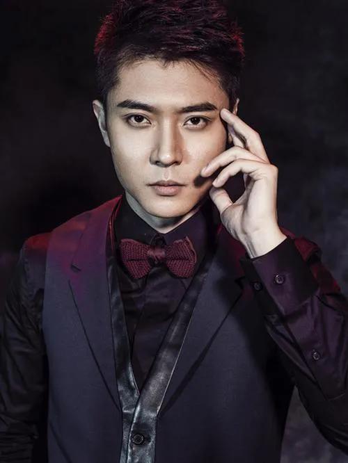洪欣张丹峰真的离婚了吗?否认与经纪人毕滢领证