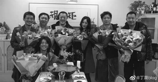 杨幂新片剧组回应司机进ICU没人管