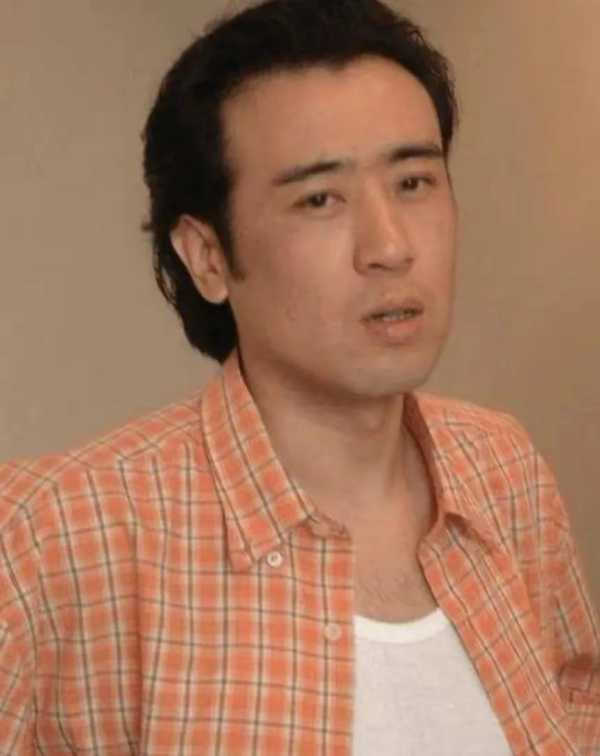 于和伟老婆叫什么名长什么样?伟现在的妻子是谁