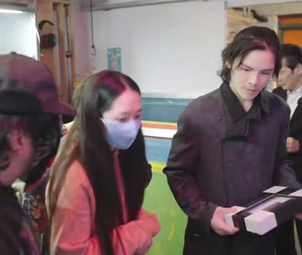 郭碧婷为什么要嫁给向佐?向左为什么娶郭碧婷
