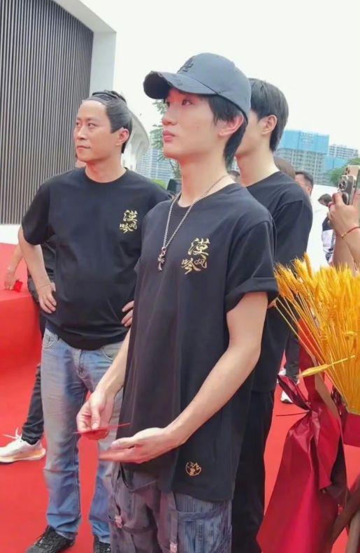 好利来二公子罗成也去演戏了!进来看看吧