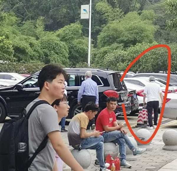 何超英与霍震霆关系如何?为什么黑道不敢动霍家