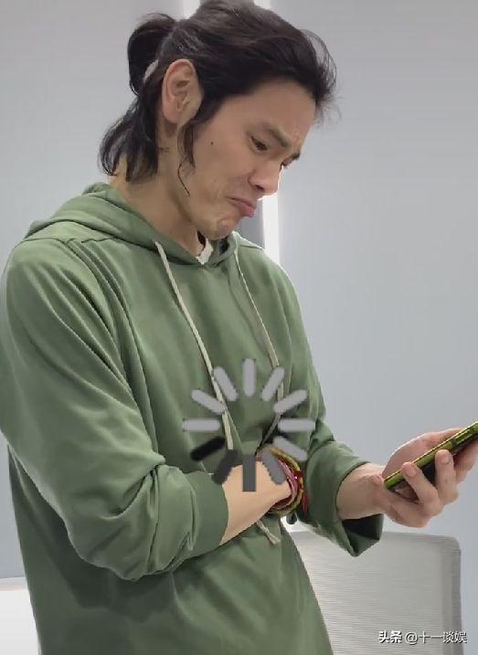 向佐与郭碧婷现状!给经纪人10天时间学妆发