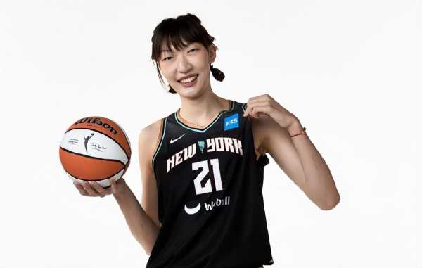 李梦wnba最新消息!韩旭李梦进入新赛季WNBA名单