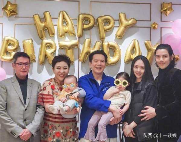 向佐与郭碧婷现状!给经纪人10天时间学妆发