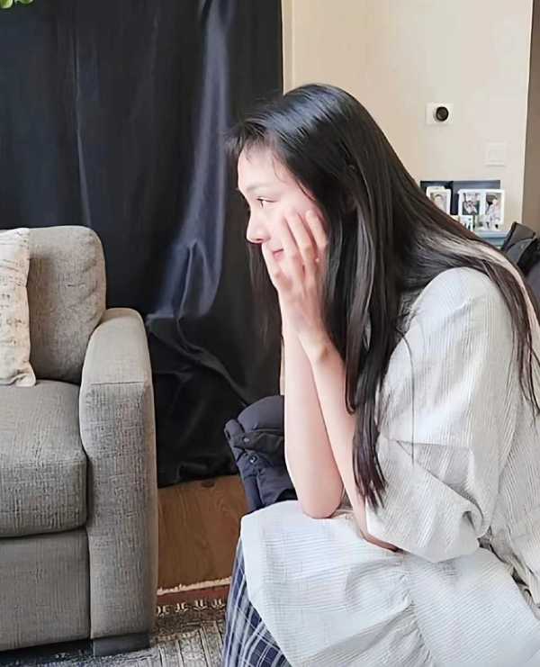 郑爽退圈后在干嘛?2023郑爽目前最新消息