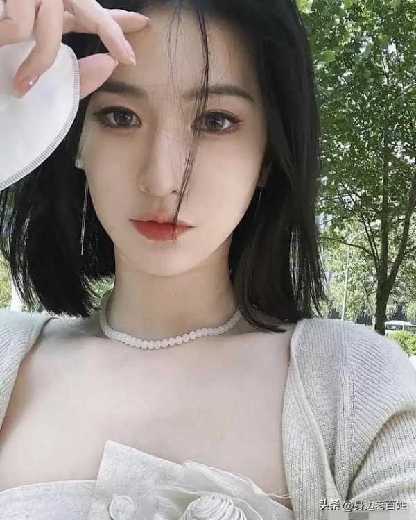 blase湾湾怎么火的?blase湾湾微博没了