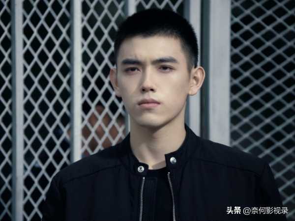 李峋为什么入狱（李峋怎样夺回公司的）