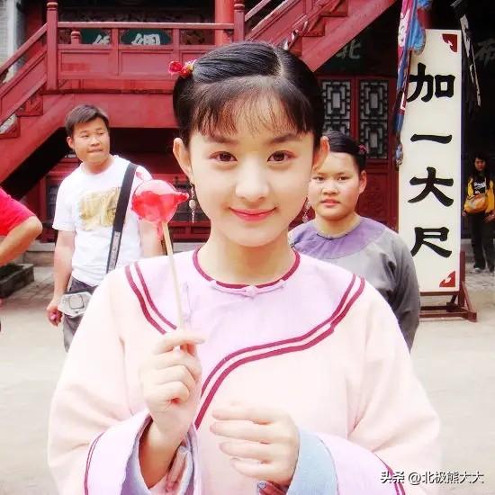 赵丽颖做了几年朝阳v姐?赵丽颖为什么叫v姐
