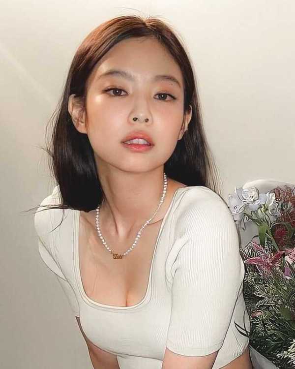 YG回应Jennie身体状况,yg公司为什么偏爱Jennie