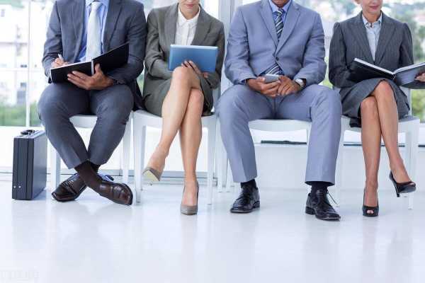 入职要交毕业证原件?人社部回应