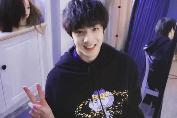 花儿与少年第五季拟邀名单!网友:没疯批不看