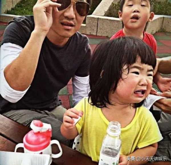 曹格儿子Joe否认与贾静雯女儿恋爱