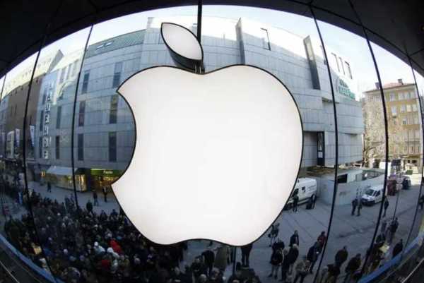 苹果成为首家市值破3万亿美元公司