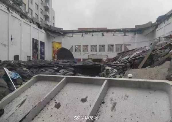 齐齐哈尔34中体育馆坍塌11人死亡