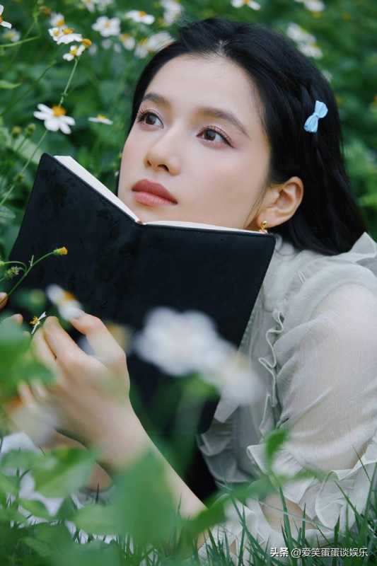 张婧仪高中有多牛?张婧仪的身材有多好