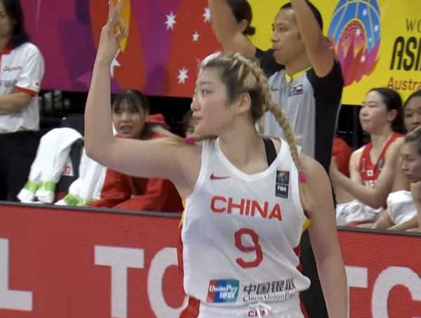 中国女篮亚洲杯击败日本队夺冠
