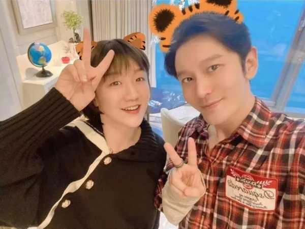 黄晓明办宴为95岁姥姥祝寿是真的吗