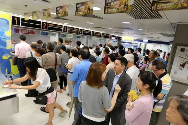 大陆人怎样在香港银行开户?到香港开户存钱又火了