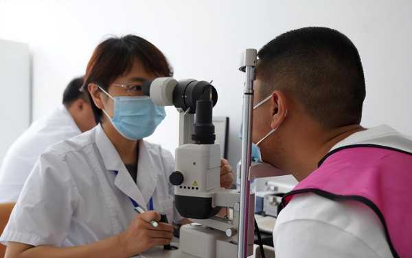 银行员工吐槽倒贴钱上班!多所银行现“离职潮”