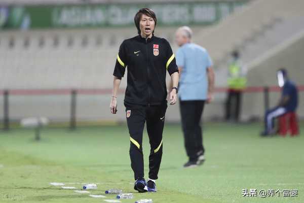 中国男足原主教练李铁被提起公诉