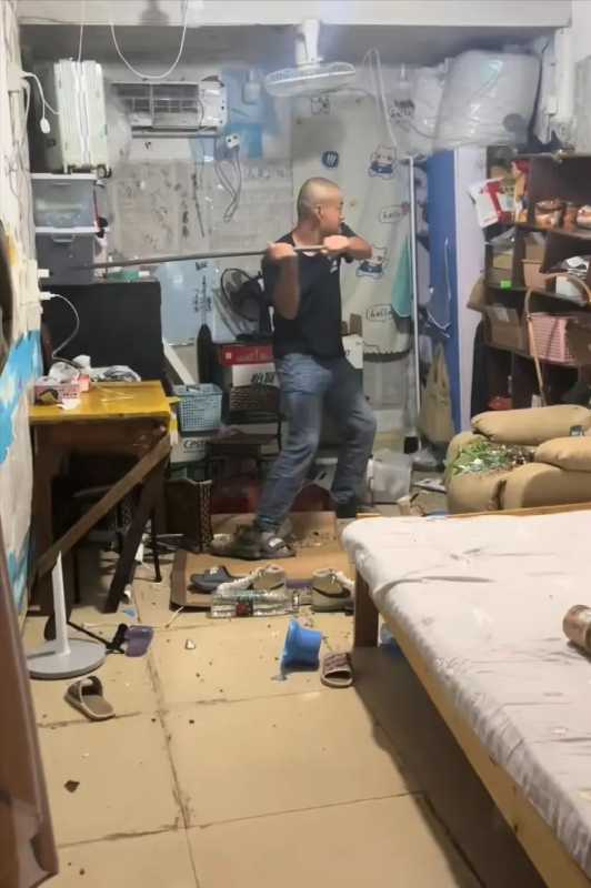 丈夫反对妻子成网红把家全砸了