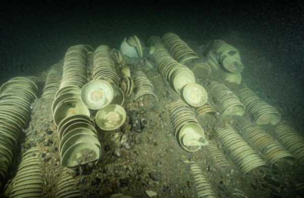 我国在南海千米深海底发现古船遗址