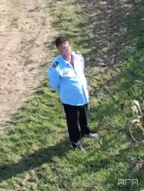 官方通报“执法人员偷红高粱”：已行拘