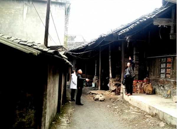 男子7岁被拐母亲遭人贩子打死