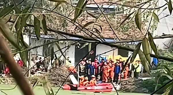商丘11岁女孩投河身亡 生父发声