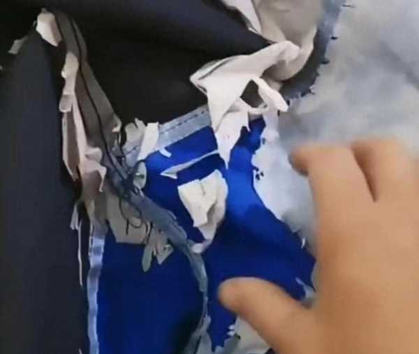 当地回应学校棉校服夹层填充碎布条