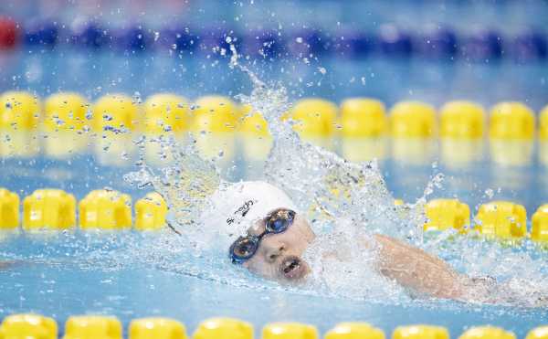 徐佳玲获女子400米自由泳S9级冠军