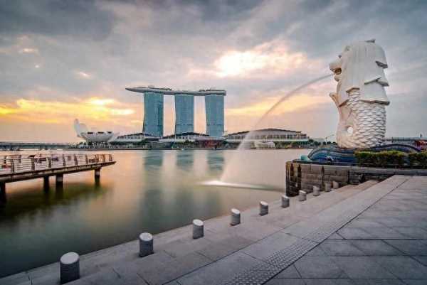 中国网民叫新加坡坡县引发争议