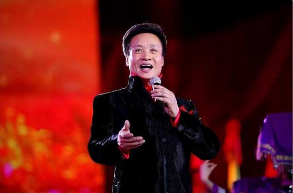 阎维文最新消息:近况曝光,满脸皱纹变化大
