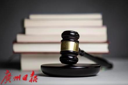 女子退货被拒4个月狂退277支口红