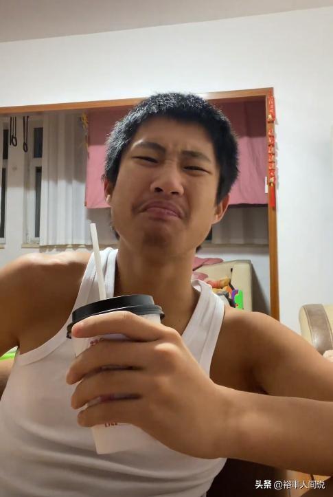 于文亮怎么火的?首度回应走红后争议