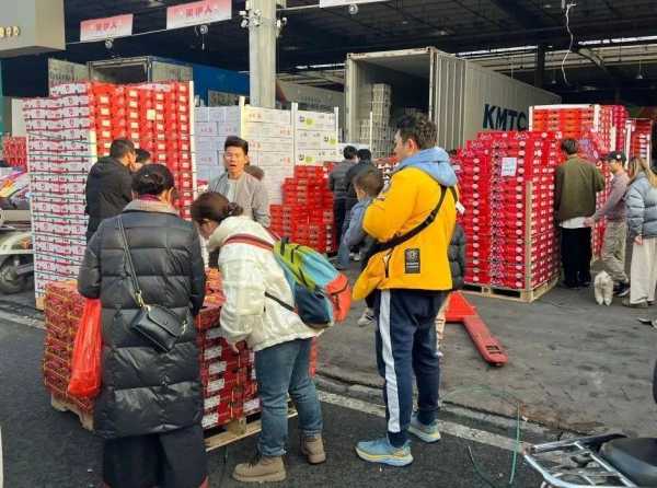 车厘子价格“腰斩”!还得继续降?