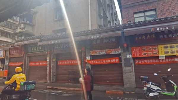网红美食街商户称租金最高涨3倍