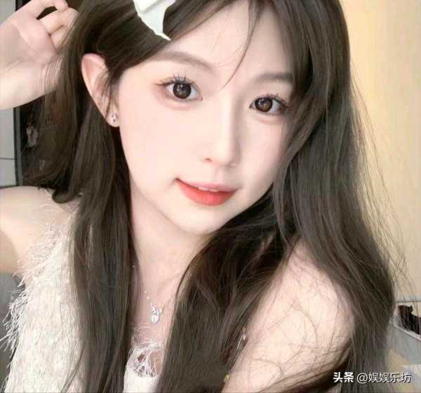 男生为女友花51万跳江 女方回应