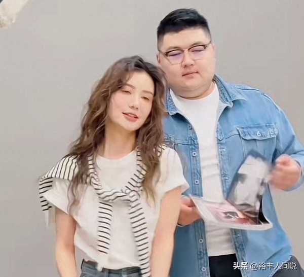 “猴哥说车”与妻子再度分居!何钰欣独自旅游