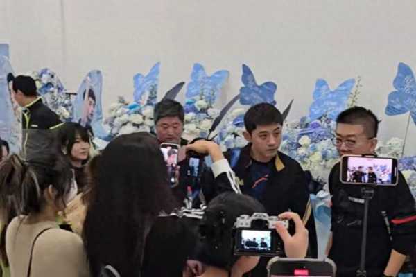 张继科景甜小球玩大球了吗