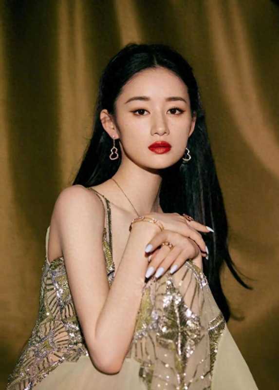 郭晓婷是富二代吗?郭晓婷和一个女星很像