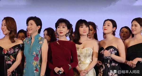 赵雅芝直播间的眼贴,赵雅芝代言朱莉欧双层气垫