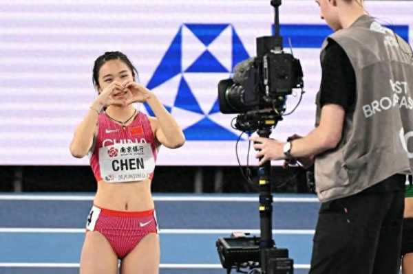 陈妤颉跑出女子200米个人最好成绩