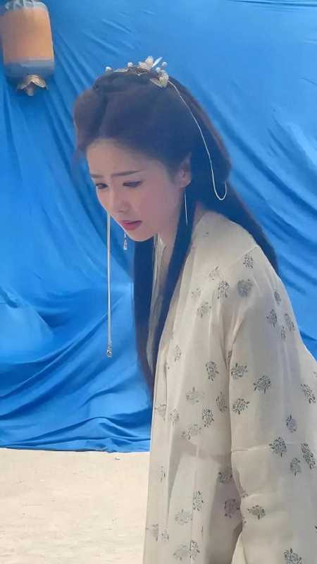 白鹿把花如月的痛演出来了,这演技绝了!