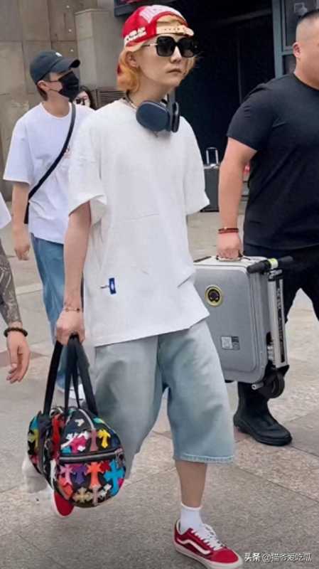 鹿晗资产有多少亿？鹿晗多久解封
