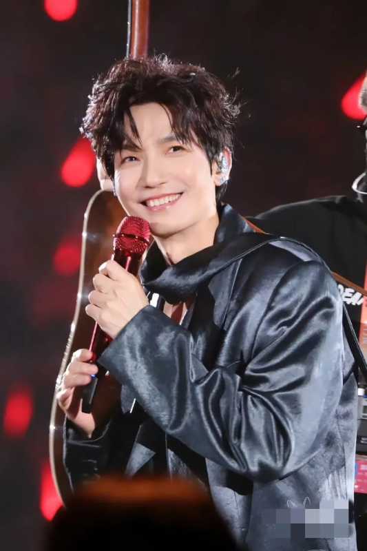 陈楚生儿子问他怎么总不拿第一